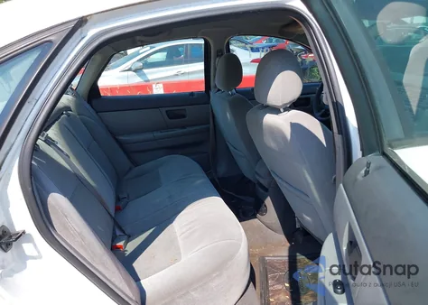 2005 Ford Taurus Se z USA, uszkodzony, nr VIN 1FAFP53255A207295